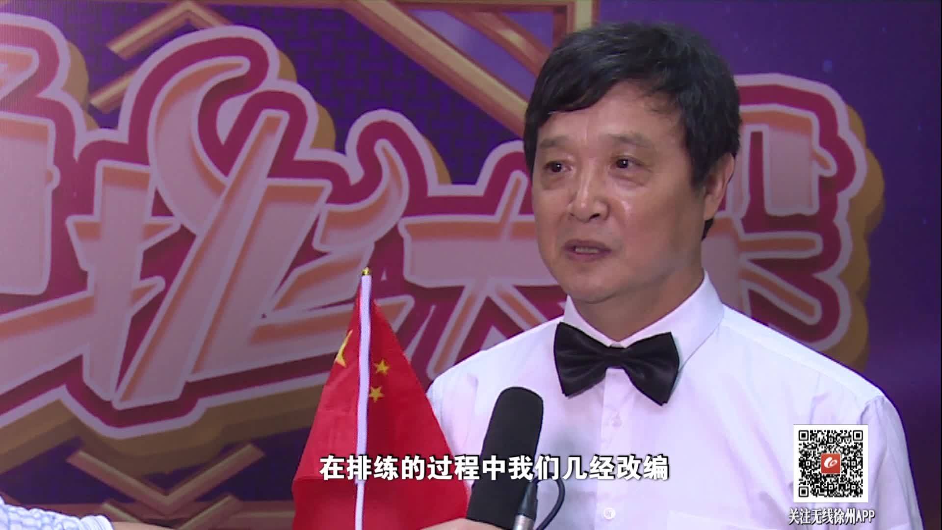 用大合唱的形式去重新演繹經(jīng)典歌曲，抒發(fā)心中熱愛