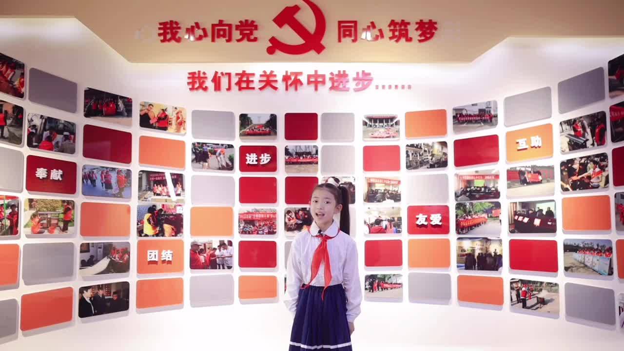 《小英雄雨來》劉蘇萱 豐縣實(shí)驗(yàn)小學(xué)四（8）班 指導(dǎo)老師 馬曉麗