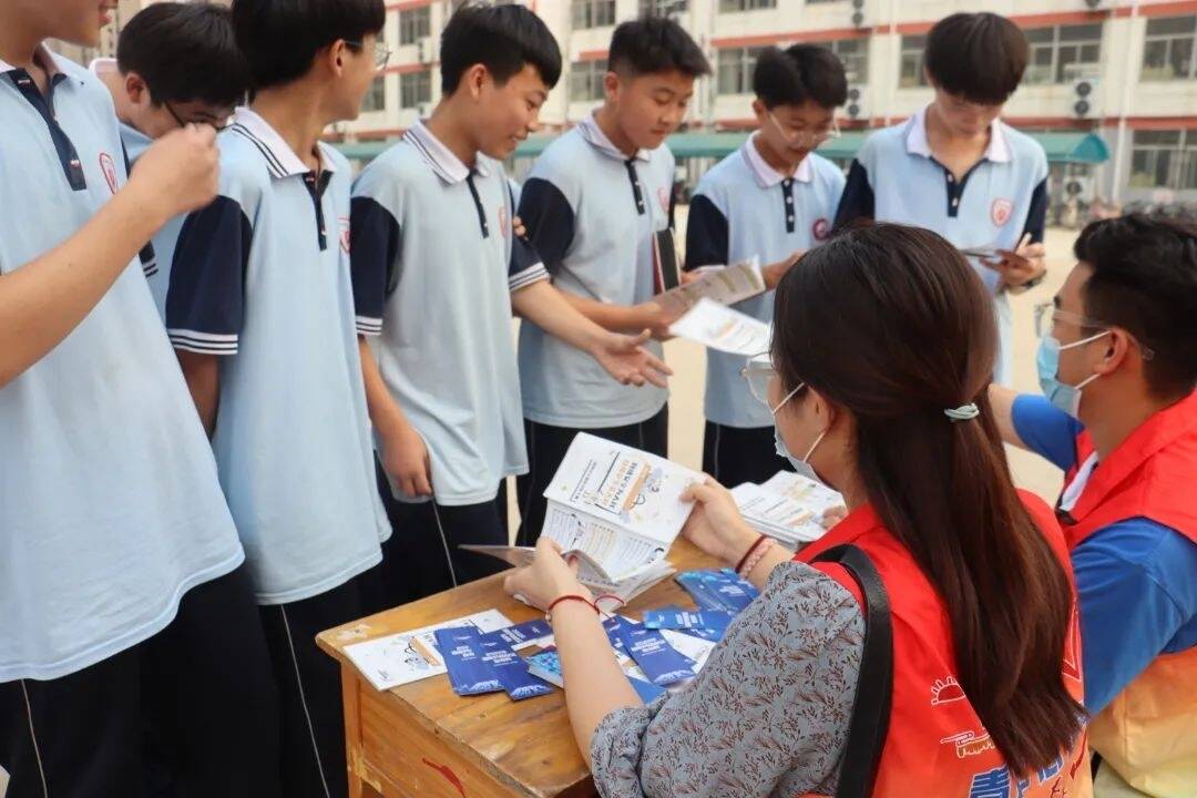 睢寧縣網(wǎng)絡(luò)安全宣傳周 &ldquo;青少年日&rdquo; 來啦！