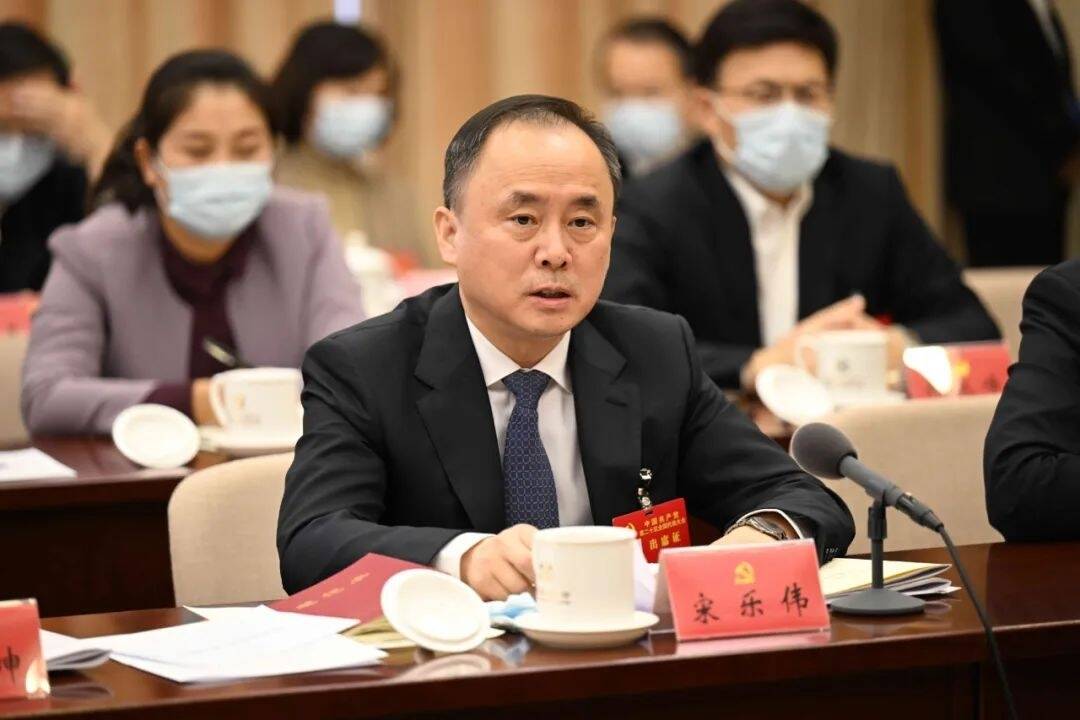 黨的二十大代表、市委書記宋樂偉參加江蘇代表團(tuán)分組會(huì)議討論