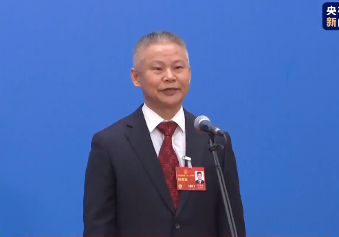 代表通道丨萬步炎：瞄準(zhǔn)國家重大戰(zhàn)略需求 勇攀科技高峰