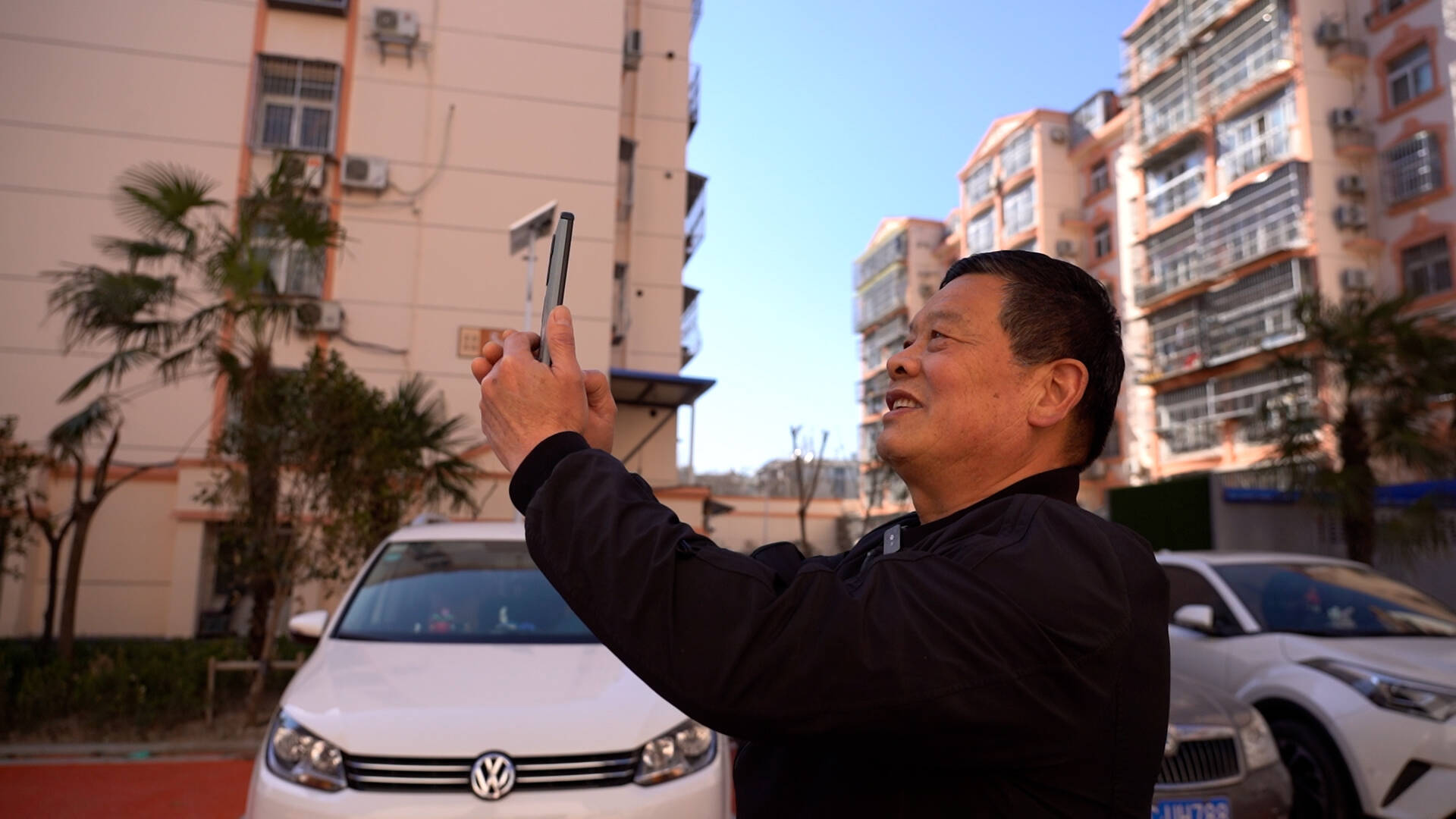 老舊小區(qū)&ldquo;變身記&rdquo;：&ldquo;憂居&rdquo;變&ldquo;宜居&rdquo; 藝君花園小區(qū)舊貌&ldquo;換新顏&rdquo;