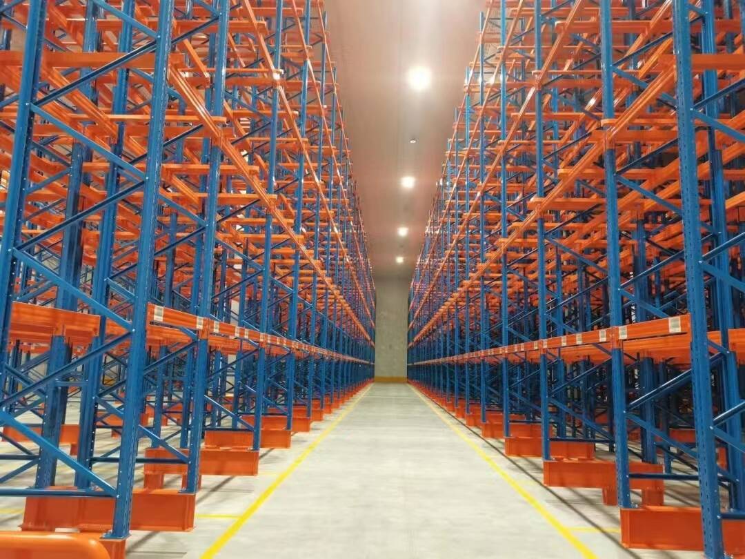 徐州淮海國(guó)際港務(wù)區(qū)萬科徐州淮海國(guó)際冷鏈智慧物流基地開倉(cāng)運(yùn)營(yíng)