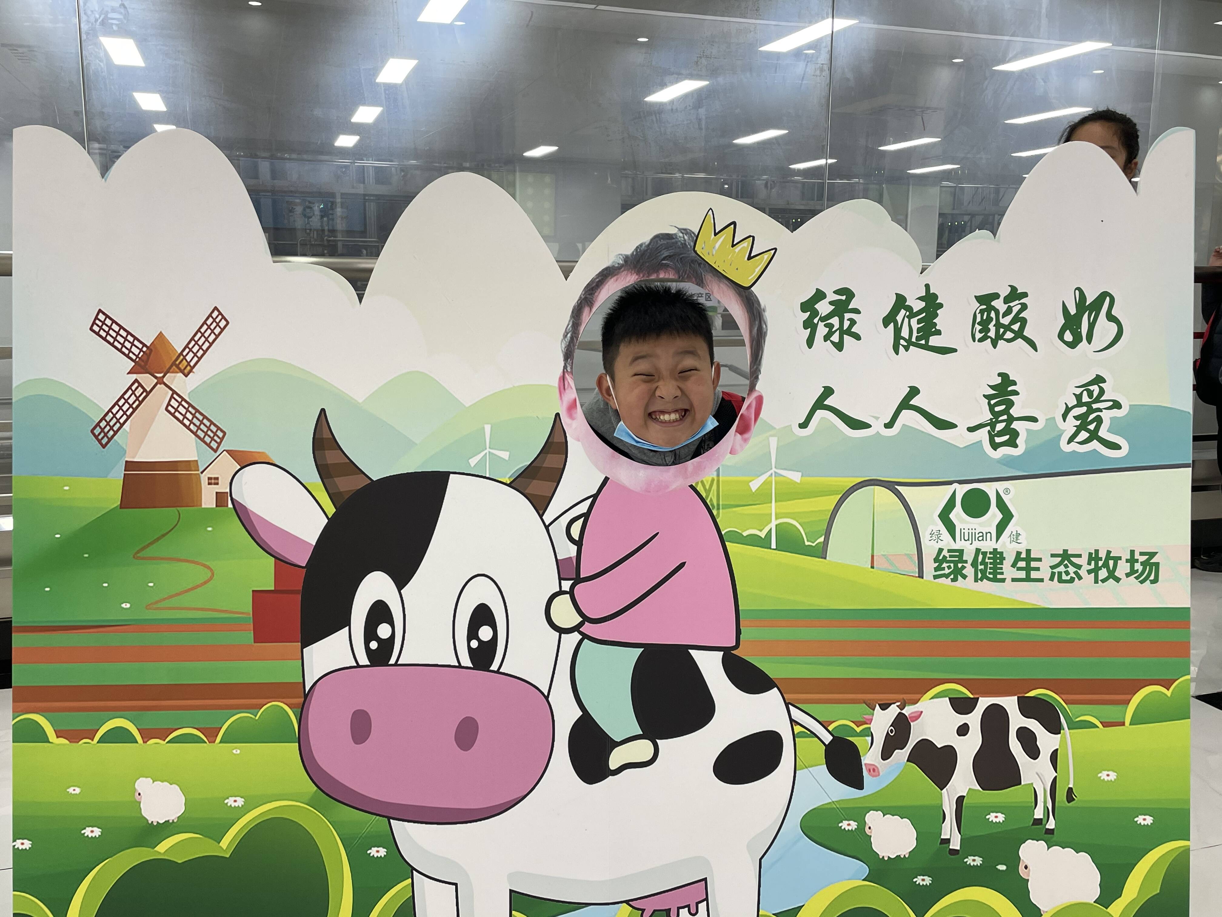 徐州廣電小記者走進(jìn)綠健有感（二）