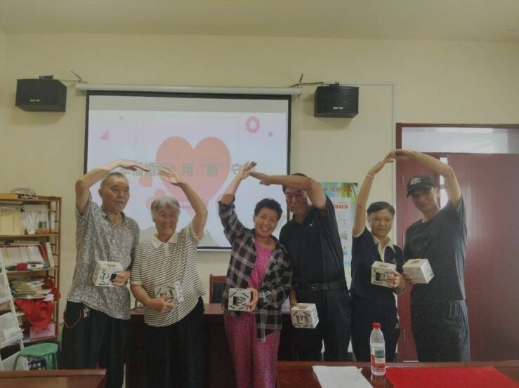 執(zhí)子之手共七夕，守護(hù)幸福進(jìn)社區(qū)