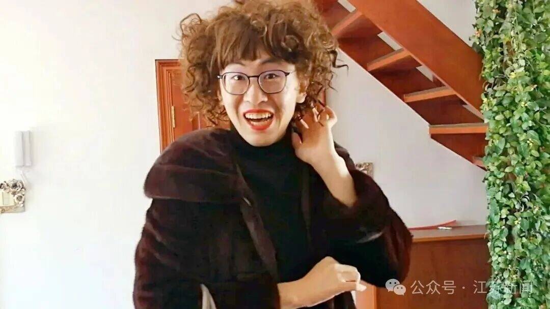 &ldquo;我真的撐不住了&rdquo;，2000萬粉絲博主宣布斷更：嚴(yán)重身心透支、焦慮抑郁，心臟出了問題